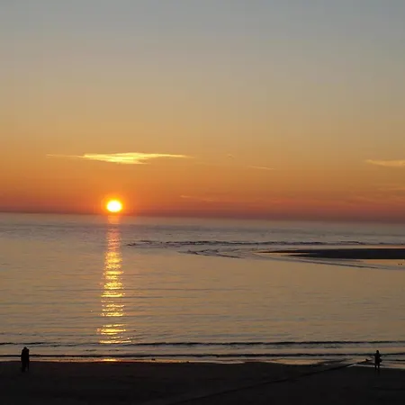 Strandhotel Ostfriesenhof Otel 3*