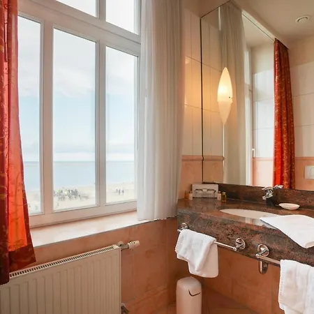 Strandhotel Ostfriesenhof Otel 3*