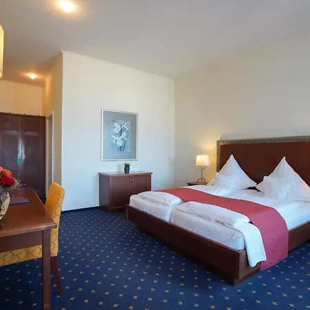 Strandhotel Ostfriesenhof 3* ボルクム