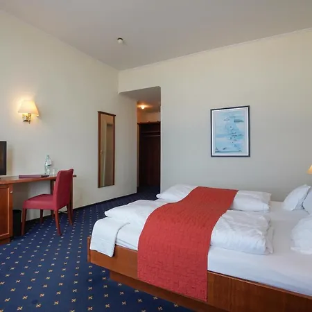 Hotell Strandhotel Ostfriesenhof 3*
