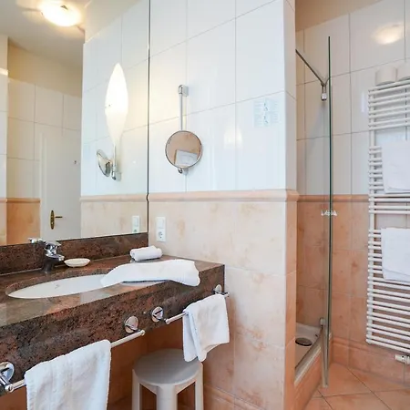 Strandhotel Ostfriesenhof 3*