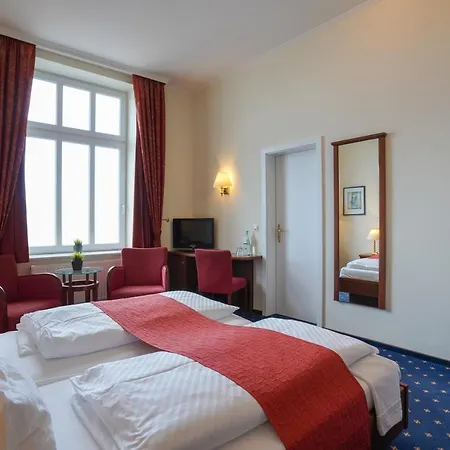 Strandhotel Ostfriesenhof Hotel