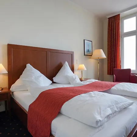 Strandhotel Ostfriesenhof 3*