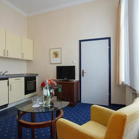 Strandhotel Ostfriesenhof Otel 3*