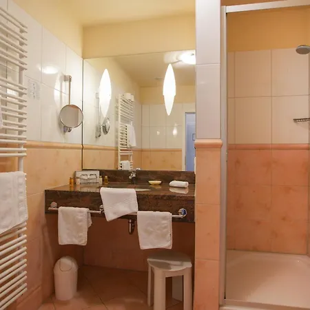 Otel Strandhotel Ostfriesenhof Borkum